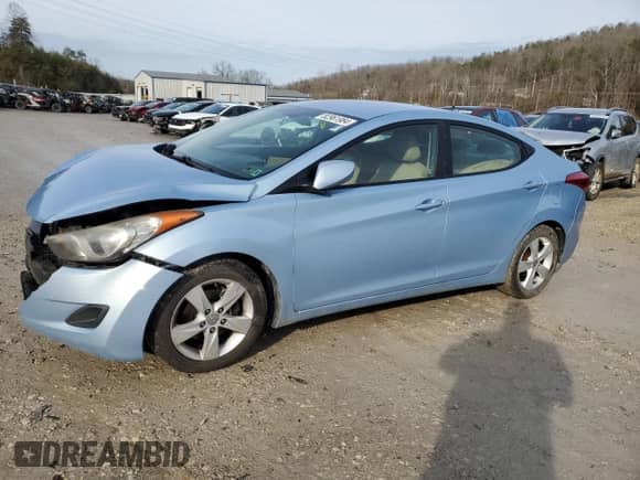 2011 Hyundai Elantra GLS с VIN KMHDH4AE9BU110872, выставлен на аукционе Copart как лот 82961984 с пробегом 140 670 миль миль и Списание • Salvage title. История ставок и продаж доступна на DreamBid. Изображение 1.