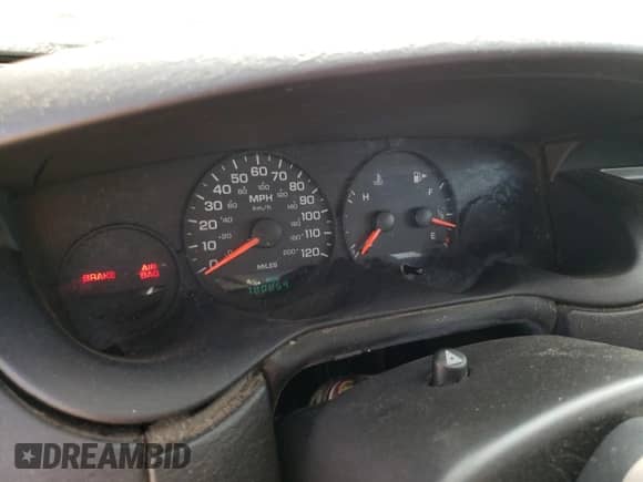 2005 Dodge Neon SE with VIN 1B3ES26C05D249168, listed as a Copart auction lot 70505584 with 180,859 mi miles and Salvage title. Bid and sale history available at DreamBid. Image 9.