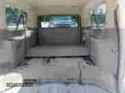 2019 Chevrolet Suburban LT z VIN 1GNSCHKC0KR114320, wystawiony jako Copart lot #56930545 z przebiegiem Nie podano mil oraz Nie do naprawy • Non repairable. Historia ofert i sprzedaży dostępna na DreamBid. Obrazek 10.