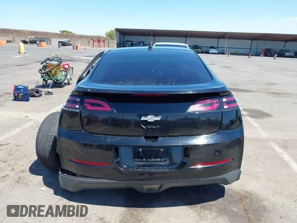 2014 Chevrolet Volt z VIN 1G1RA6E49EU127101, wystawiony jako IAAI lot #42988511 z przebiegiem 204 120 mil mil oraz . Historia ofert i sprzedaży dostępna na DreamBid. Obrazek 17.