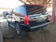 2009 Cadillac Escalade z VIN 1GYFC23269R251960, wystawiony jako IAAI lot #41993963 z przebiegiem 164 055 mil mil oraz . Historia ofert i sprzedaży dostępna na DreamBid. Obrazek 3.