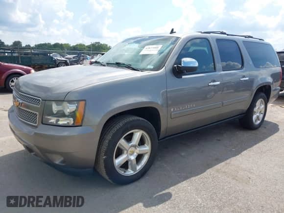 2007 Chevrolet Suburban LTZ с VIN 1GNFK16Y97R388673, выставлен на аукционе IAAI как лот 42877088 с пробегом 178 096 миль миль и . История ставок и продаж доступна на DreamBid. Изображение 2.