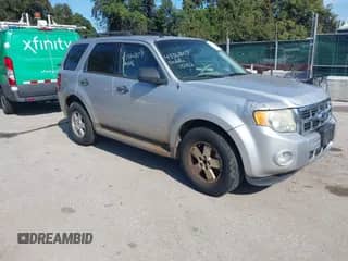 2011 Ford Escape XLT с VIN 1FMCU9DG2BKC35368, выставлен на аукционе IAAI как лот 43361807 с пробегом 157 149 миль миль и . История ставок и продаж доступна на DreamBid. Изображение 1.