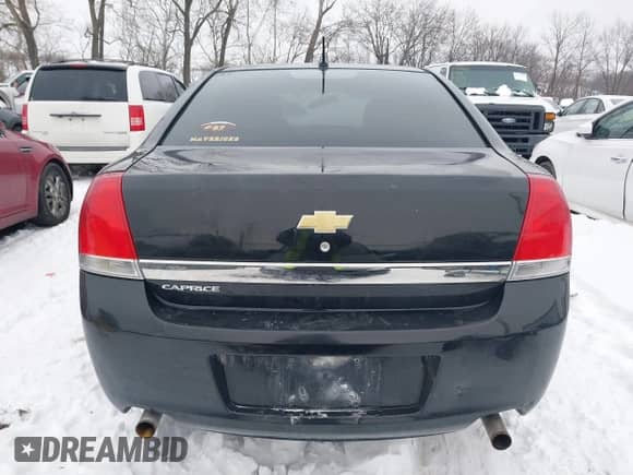 2014 Chevrolet Caprice Police Police with VIN 6G3NS5U25EL964305, listed as a IAAI auction lot 41272269 with 128,775 mi miles and . Bid and sale history available at DreamBid. Image 17.