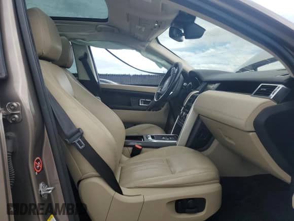 2017 Land Rover Discovery Sport HSE z VIN SALCR2BG7HH653990, wystawiony jako Copart lot #80129715 z przebiegiem Nie podano mil oraz Czysty tytuł • Clean title. Historia ofert i sprzedaży dostępna na DreamBid. Obrazek 7.