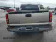 2002 Chevrolet Silverado 1500 LS с VIN 2GCEC19V421265237, выставлен на аукционе Copart как лот 81722395 с пробегом 91 150 миль миль и Списание • Salvage title. История ставок и продаж доступна на DreamBid. Изображение 6.