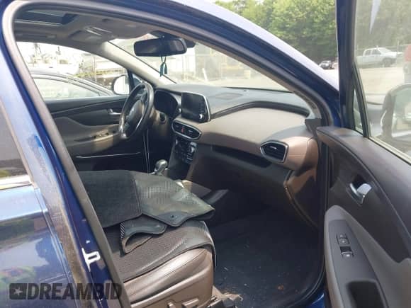 2020 Hyundai Santa Fe Limited с VIN 5NMS5CAD6LH233690, выставлен на аукционе IAAI как лот 42419975 с пробегом 69 954 миль миль и . История ставок и продаж доступна на DreamBid. Изображение 5.