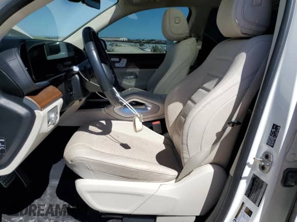 2022 Mercedes-Benz GLS 450 with VIN 4JGFF5KE0NA822874, listed as a Copart auction lot 67468725 with 10,766 mi miles and Salvage title. Bid and sale history available at DreamBid. Image 7.