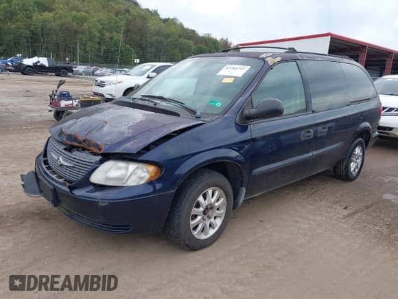 2003 Dodge Caravan SE with VIN 1D4GP24333B249320, listed as a IAAI auction lot 43284797 with 179,289 mi miles and . Bid and sale history available at DreamBid. Image 2.