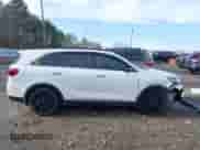 2019 Kia Sorento LX с VIN 5XYPG4A54KG599963, выставлен на аукционе IAAI как лот 41558055 с пробегом 119 238 миль миль и . История ставок и продаж доступна на DreamBid. Изображение 13.