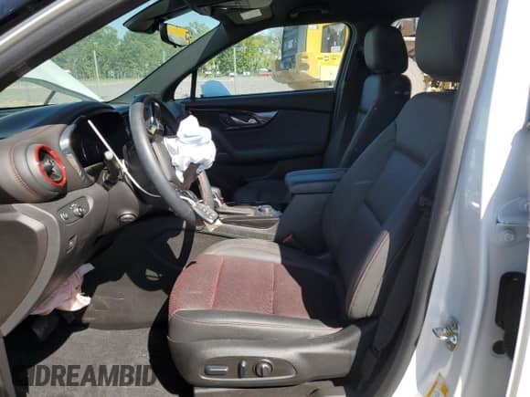 2024 Chevrolet Blazer RS with VIN 3GNKBKRS3RS213606, listed as a Copart auction lot 84360145 with 15,521 mi miles and Salvage title. Bid and sale history available at DreamBid. Image 7.