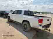 2016 Toyota Tacoma SR5 z VIN 5TFAZ5CN9GX005925, wystawiony jako Copart lot #71512455 z przebiegiem Nie podano mil oraz Szkoda całkowita • Salvage title. Historia ofert i sprzedaży dostępna na DreamBid. Obrazek 2.