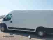 2023 Ram ProMaster Cargo с VIN 3C6MRVJG6PE512967, выставлен на аукционе IAAI как лот 43073119 с пробегом 102 133 миль миль и . История ставок и продаж доступна на DreamBid. Изображение 14.