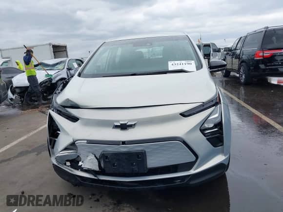 2023 Chevrolet Bolt EV 1LT with VIN 1G1FW6S07P4157352, listed as a IAAI auction lot 43241190 with 46,043 mi miles and . Bid and sale history available at DreamBid. Image 12.