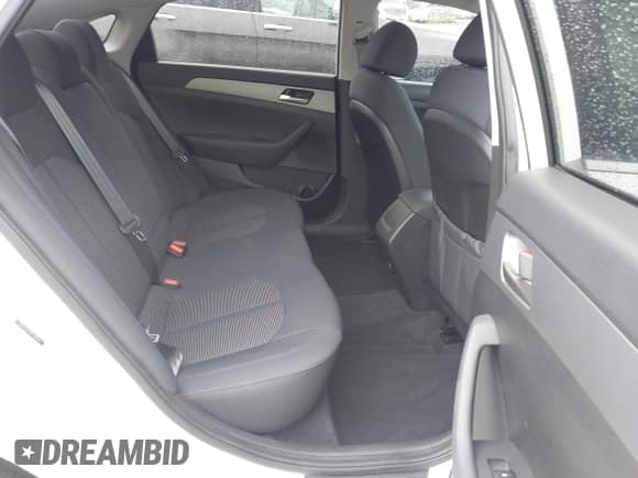 2019 Hyundai Sonata SE с VIN 5NPE24AFXKH740655, выставлен на аукционе IAAI как лот 43442786 с пробегом 28 278 миль миль и . История ставок и продаж доступна на DreamBid. Изображение 8.