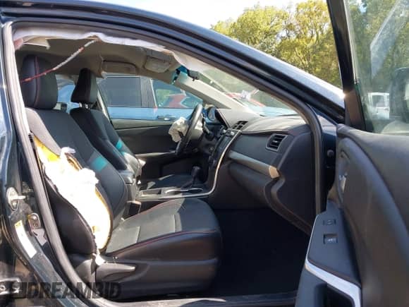 2017 Toyota Camry XLE с VIN 4T1BF1FK0HU700980, выставлен на аукционе IAAI как лот 43327320 с пробегом 121 998 миль миль и . История ставок и продаж доступна на DreamBid. Изображение 5.