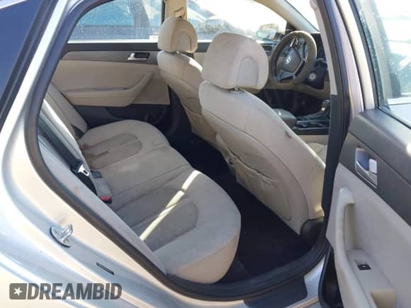 2016 Hyundai Sonata SE с VIN 5NPE24AF5GH420702, выставлен на аукционе IAAI как лот 43330297 с пробегом 195 384 миль миль и . История ставок и продаж доступна на DreamBid. Изображение 8.