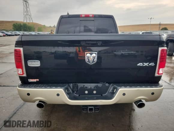 2013 Ram 1500 Laramie Longhorn z VIN 1C6RR7PT6DS623730, wystawiony jako Copart lot #70382445 z przebiegiem 137 505 mil mil oraz Szkoda całkowita • Salvage title. Historia ofert i sprzedaży dostępna na DreamBid. Obrazek 6.