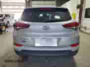 2018 Hyundai Tucson SEL с VIN KM8J33A43JU678035, выставлен на аукционе Copart как лот 90321305 с пробегом 85 196 миль миль и Списание • Salvage title. История ставок и продаж доступна на DreamBid. Изображение 6.