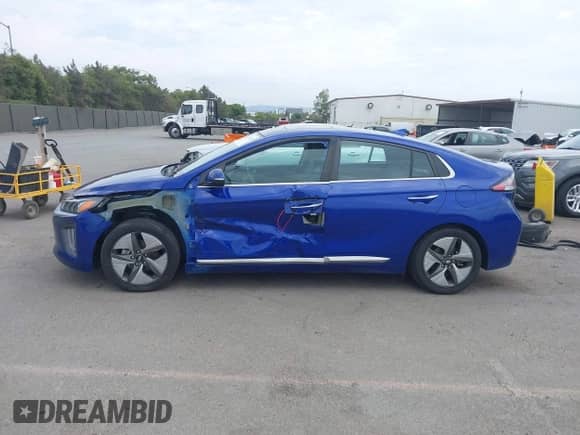 2020 Hyundai Ioniq Limited with VIN KMHC05LC2LU231507, listed as a IAAI auction lot 42743135 with 63,043 mi miles and . Bid and sale history available at DreamBid. Image 15.
