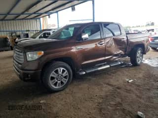 2017 Toyota Tundra Platinum с VIN 5TFAW5F11HX651690, выставлен на аукционе Copart как лот 69562075 с пробегом 67 829 миль миль и Списание • Salvage title. История ставок и продаж доступна на DreamBid. Изображение 1.