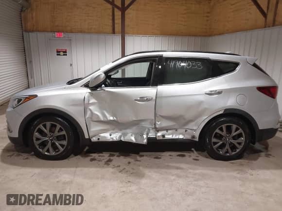2018 Hyundai Santa Fe Ultimate с VIN 5XYZWDLA9JG502177, выставлен на аукционе IAAI как лот 41904033 с пробегом 68 000 миль миль и . История ставок и продаж доступна на DreamBid. Изображение 13.