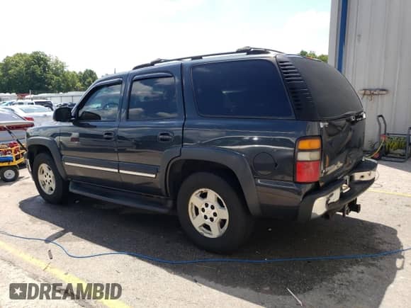 2005 Chevrolet Tahoe Commercial с VIN 1GNEK13Z25J224427, выставлен на аукционе Copart как лот 62131384 с пробегом 371 228 миль миль и Списание • Salvage title. История ставок и продаж доступна на DreamBid. Изображение 2.