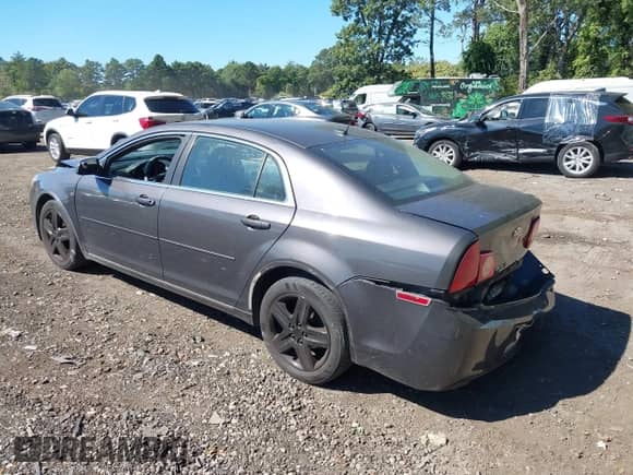 2010 Chevrolet Malibu 1LT с VIN 1G1ZC5EB1AF243295, выставлен на аукционе IAAI как лот 43259044 с пробегом 175 583 миль миль и . История ставок и продаж доступна на DreamBid. Изображение 3.