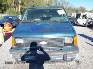 1994 Chevrolet Astro z VIN 1GNDM19W5RB209701, wystawiony jako IAAI lot #43391439 z przebiegiem 112 963 mil mil oraz . Historia ofert i sprzedaży dostępna na DreamBid. Obrazek 6.