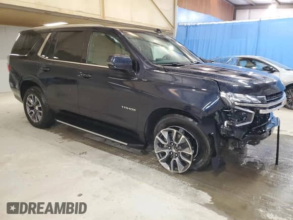 2023 Chevrolet Tahoe LT z VIN 1GNSCNKD0PR380094, wystawiony jako Copart lot #48987865 z przebiegiem 51 372 mil mil oraz Czysty tytuł • Clean title. Historia ofert i sprzedaży dostępna na DreamBid. Obrazek 4.