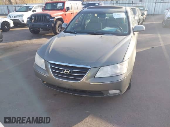2009 Hyundai Sonata Limited with VIN 5NPEU46F79H427463, listed as a IAAI auction lot 41990771 with 255,927 mi miles and . Bid and sale history available at DreamBid. Image 6.