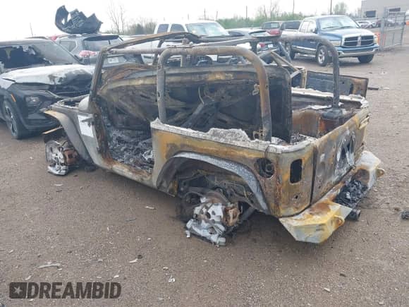 2013 Jeep Wrangler Sport with VIN 1C4AJWAG2DL626332, listed as a IAAI auction lot 41932708 with Not provided miles and . Bid and sale history available at DreamBid. Image 3.