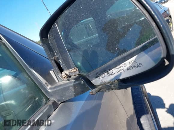 2000 GMC Sierra 1500 SL с VIN 1GTEC14W1YZ241526, выставлен на аукционе IAAI как лот 41287842 с пробегом 260 055 миль миль и . История ставок и продаж доступна на DreamBid. Изображение 6.