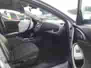 2021 Chevrolet Malibu LT z VIN 1G1ZD5ST0MF022611, wystawiony jako IAAI lot #42989074 z przebiegiem 90 009 mil mil oraz . Historia ofert i sprzedaży dostępna na DreamBid. Obrazek 5.