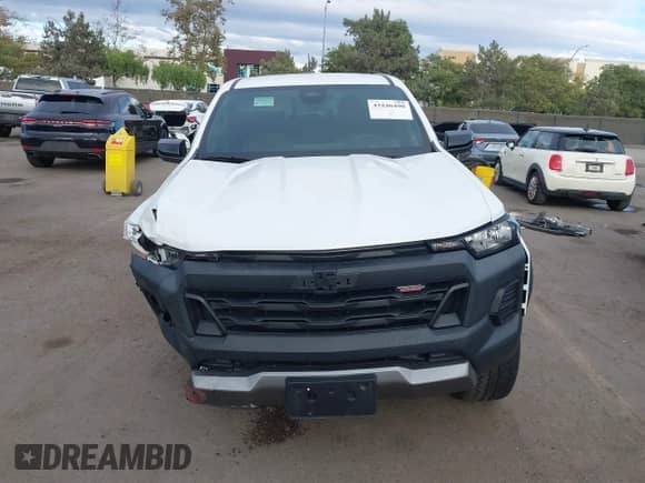 2023 Chevrolet Colorado 4WD Trail Boss с VIN 1GCPTEEK4P1160335, выставлен на аукционе IAAI как лот 43246490 с пробегом 30 335 миль миль и . История ставок и продаж доступна на DreamBid. Изображение 13.