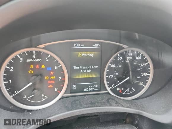 2017 Nissan Sentra SV with VIN 3N1AB7AP6HL684881, listed as a Copart auction lot 82598505 with 152,907 mi miles and Salvage title. Bid and sale history available at DreamBid. Image 9.