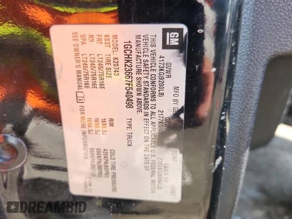 2007 Chevrolet Silverado 2500HD 1LT с VIN 1GCHK23667F540498, выставлен на аукционе Copart как лот 70387025 с пробегом 288 860 миль миль и Списание • Salvage title. История ставок и продаж доступна на DreamBid. Изображение 12.