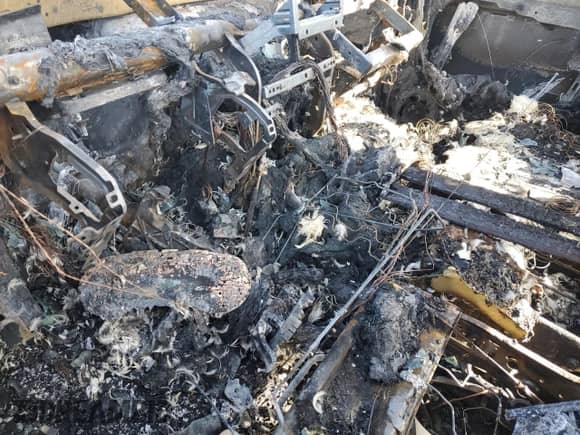 2015 Ram 1500 Tradesman с VIN 1C6RR7KMXFS684713, выставлен на аукционе Copart как лот 88312395 с пробегом Не указан миль и На запчасти • Non repairable. История ставок и продаж доступна на DreamBid. Изображение 8.