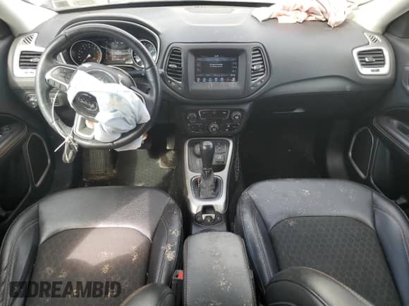 2019 Jeep Compass Latitude с VIN 3C4NJDBB7KT661104, выставлен на аукционе Copart как лот 81706265 с пробегом 113 251 миль миль и Списание • Salvage title. История ставок и продаж доступна на DreamBid. Изображение 8.