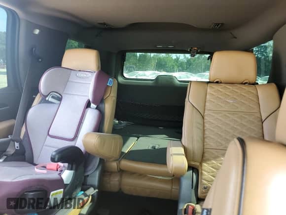 2022 Cadillac Escalade Premium Luxury с VIN 1GYS4BKLXNR332363, выставлен на аукционе Copart как лот 59677995 с пробегом 38 657 миль миль и Списание • Salvage title. История ставок и продаж доступна на DreamBid. Изображение 10.