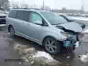 2020 Toyota Sienna SE z VIN 5TDXZ3DCXLS050058, wystawiony jako IAAI lot #41538623 z przebiegiem 120 245 mil mil oraz . Historia ofert i sprzedaży dostępna na DreamBid. Obrazek 1.