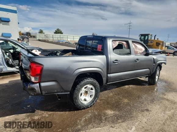2020 Toyota Tacoma SR5 with VIN 3TMCZ5AN2LM294643, listed as a Copart auction lot 71500415 with Not provided miles and Clean title. Bid and sale history available at DreamBid. Image 3.