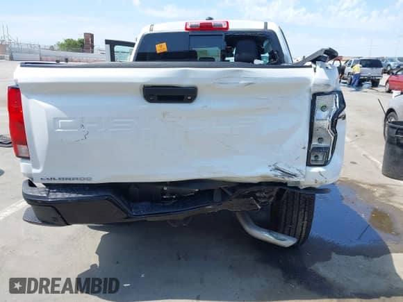 2024 Chevrolet Colorado 4WD Work Truck with VIN 1GCGTBEC3R1126526, listed as a IAAI auction lot 43053138 with 390 mi miles and . Bid and sale history available at DreamBid. Image 6.