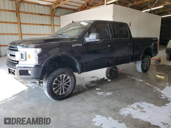 2018 Ford F-150 XL z VIN 1FTFW1E59JFC17306, wystawiony jako Copart lot #80539825 z przebiegiem 135 783 mil mil oraz Czysty tytuł • Clean title. Historia ofert i sprzedaży dostępna na DreamBid. Obrazek 1.