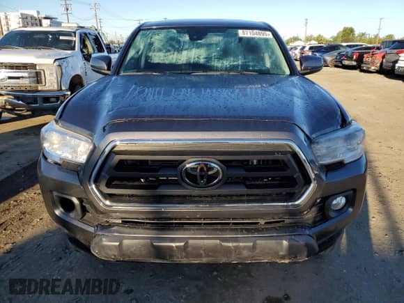 2023 Toyota Tacoma SR5 z VIN 3TMAZ5CN9PM214829, wystawiony jako Copart lot #87104895 z przebiegiem 10 509 mil mil oraz Szkoda całkowita • Salvage title. Historia ofert i sprzedaży dostępna na DreamBid. Obrazek 5.
