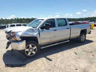 2019 Chevrolet Silverado 2500HD Work Truck z VIN 1GC1KREG1KF229151, wystawiony jako Copart lot #66230605 z przebiegiem 257 509 mil mil oraz Szkoda całkowita • Salvage title. Historia ofert i sprzedaży dostępna na DreamBid. Obrazek 1.