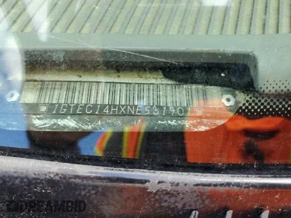 1992 GMC Sierra 1500 z VIN 1GTEC14HXNE531901, wystawiony jako Copart lot #49402525 z przebiegiem 233 722 mil mil oraz Szkoda całkowita • Salvage title. Historia ofert i sprzedaży dostępna na DreamBid. Obrazek 13.
