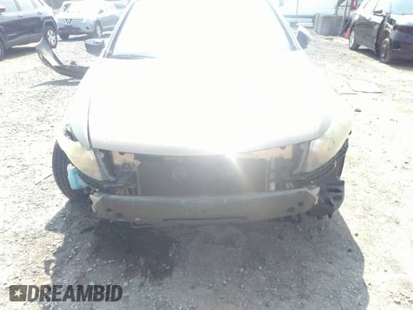 2009 Honda Accord EX с VIN 1HGCP26749A007891, выставлен на аукционе IAAI как лот 43179505 с пробегом 140 451 миль миль и . История ставок и продаж доступна на DreamBid. Изображение 6.