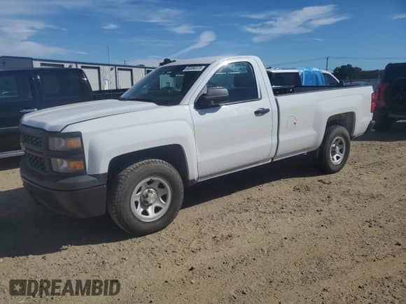 2015 Chevrolet Silverado 1500 Work Truck z VIN 1GCNCPEC5FZ185529, wystawiony jako Copart lot #82350375 z przebiegiem 131 790 mil mil oraz Czysty tytuł • Clean title. Historia ofert i sprzedaży dostępna na DreamBid. Obrazek 1.