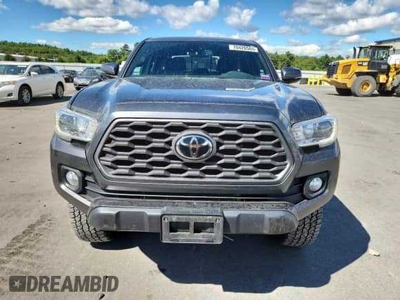 2021 Toyota Tacoma SR with VIN 3TMCZ5ANXMM439252, listed as a Copart auction lot 70420565 with 60,463 mi miles and Salvage title. Bid and sale history available at DreamBid. Image 5.